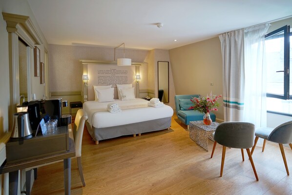 In-room safe, desk, soundproofing, free cots/infant beds