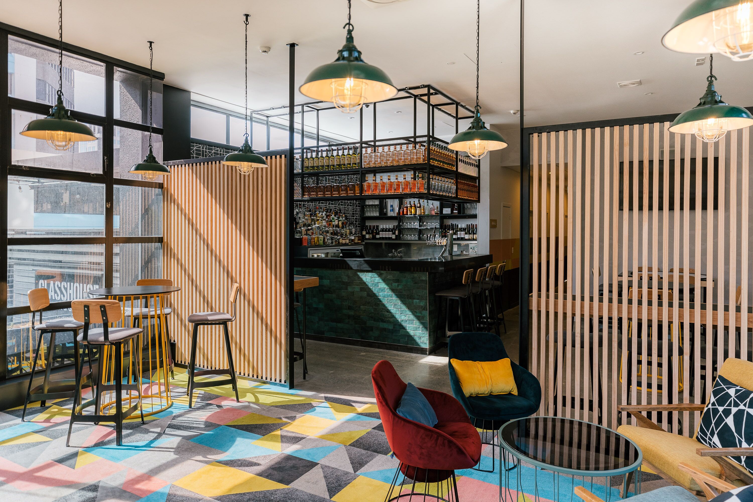 Bar (in der Unterkunft)