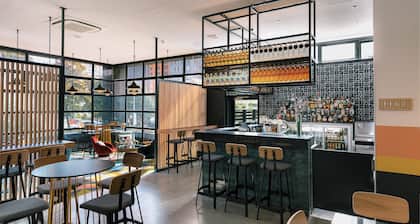 Atura Wellington