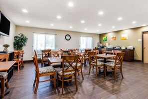Desayuno continental incluido todos los días