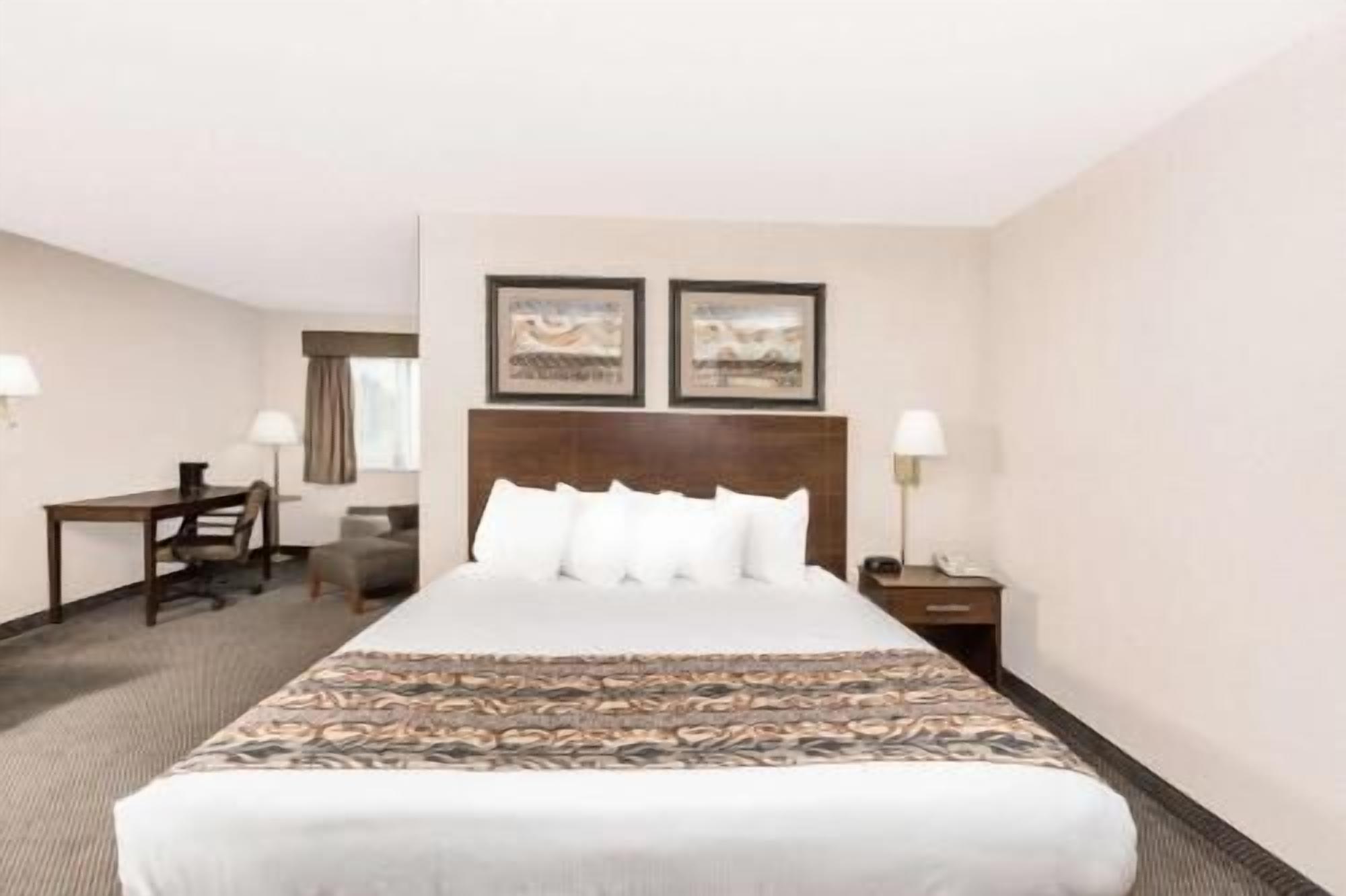 In-room safe, desk, iron/ironing board, free cribs/infant beds