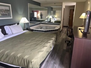 Room, 1 Double Bed, Accessible, Non Smoking (Roll-In Shower) | Premium bedding, down comforters, desk, blackout drapes