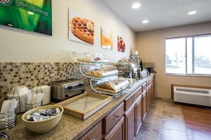 Free buffet breakfast