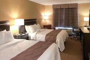 Laptop workspace, iron/ironing board, free WiFi, bed sheets