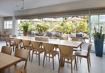 Breakfast area at Coconut Waikiki Hotel