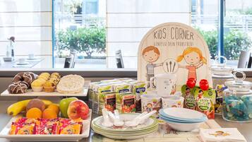 Daily buffet breakfast for a fee