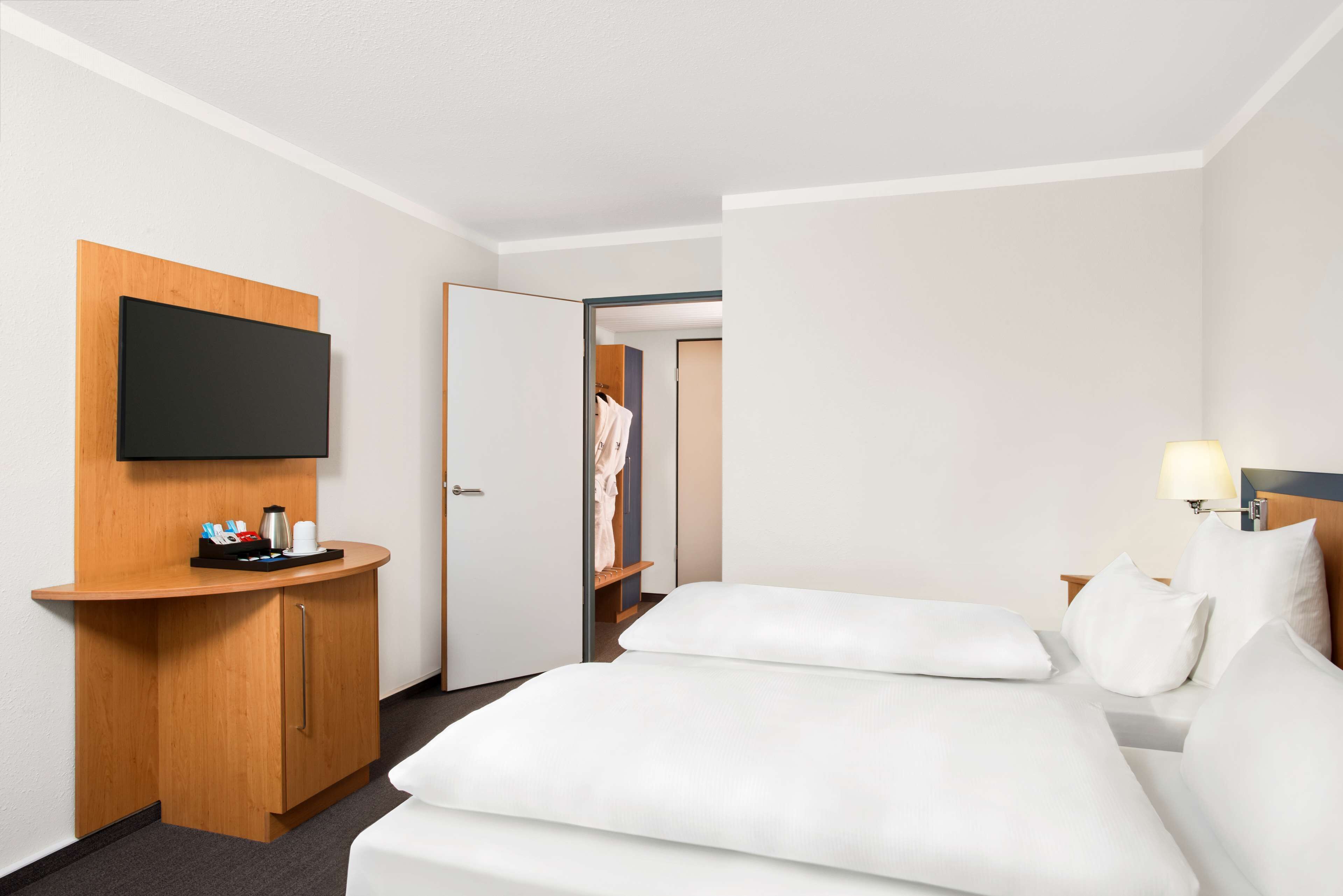 Pillowtop-Betten, Minibar, Zimmersafe, Schreibtisch