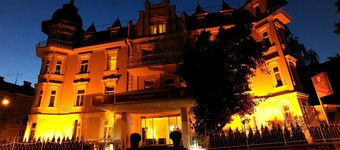 Villa Carlton - Adults Only