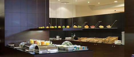 Desayuno buffet todos los días (con cargo)