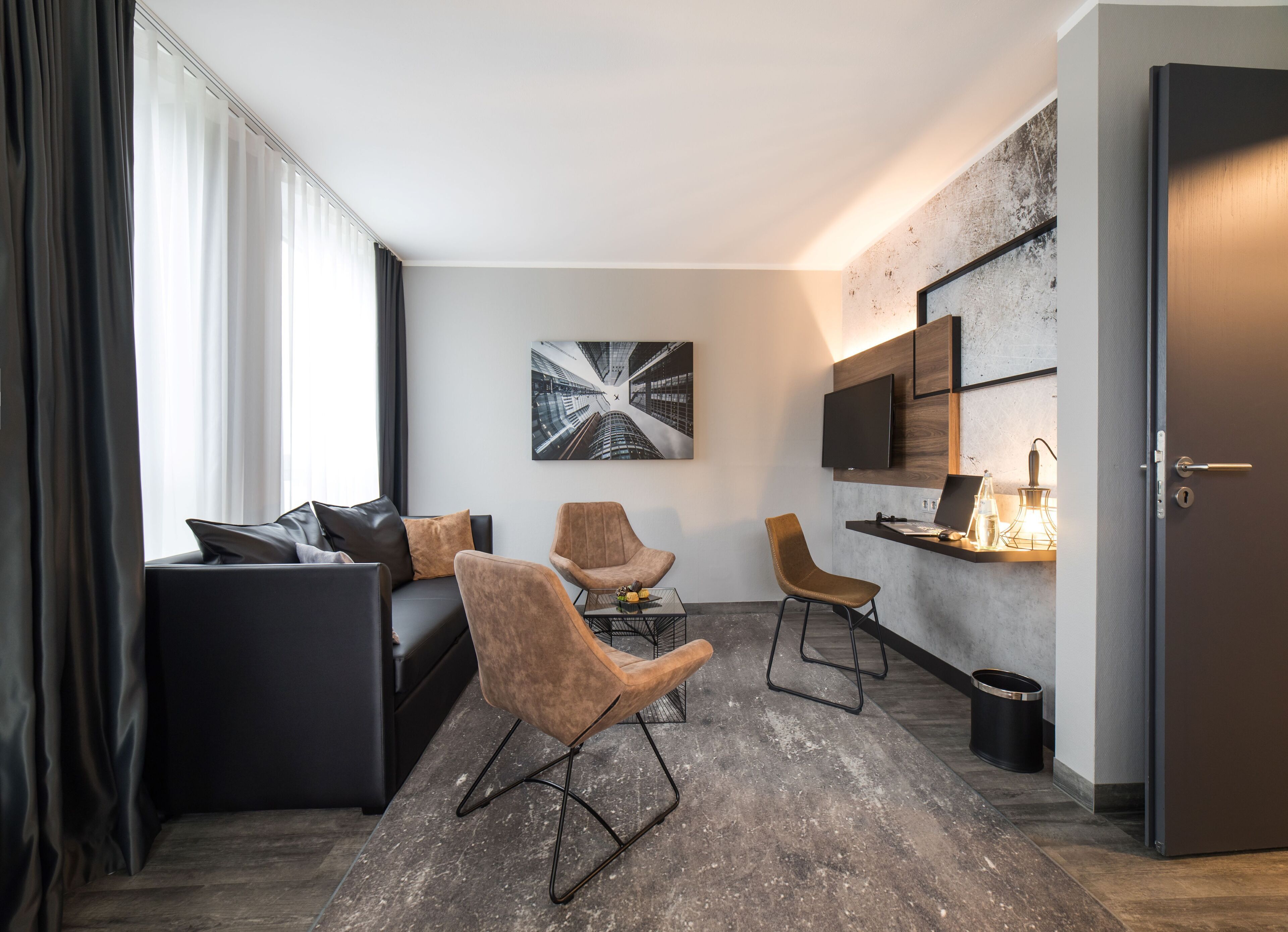 suite | living area | tv