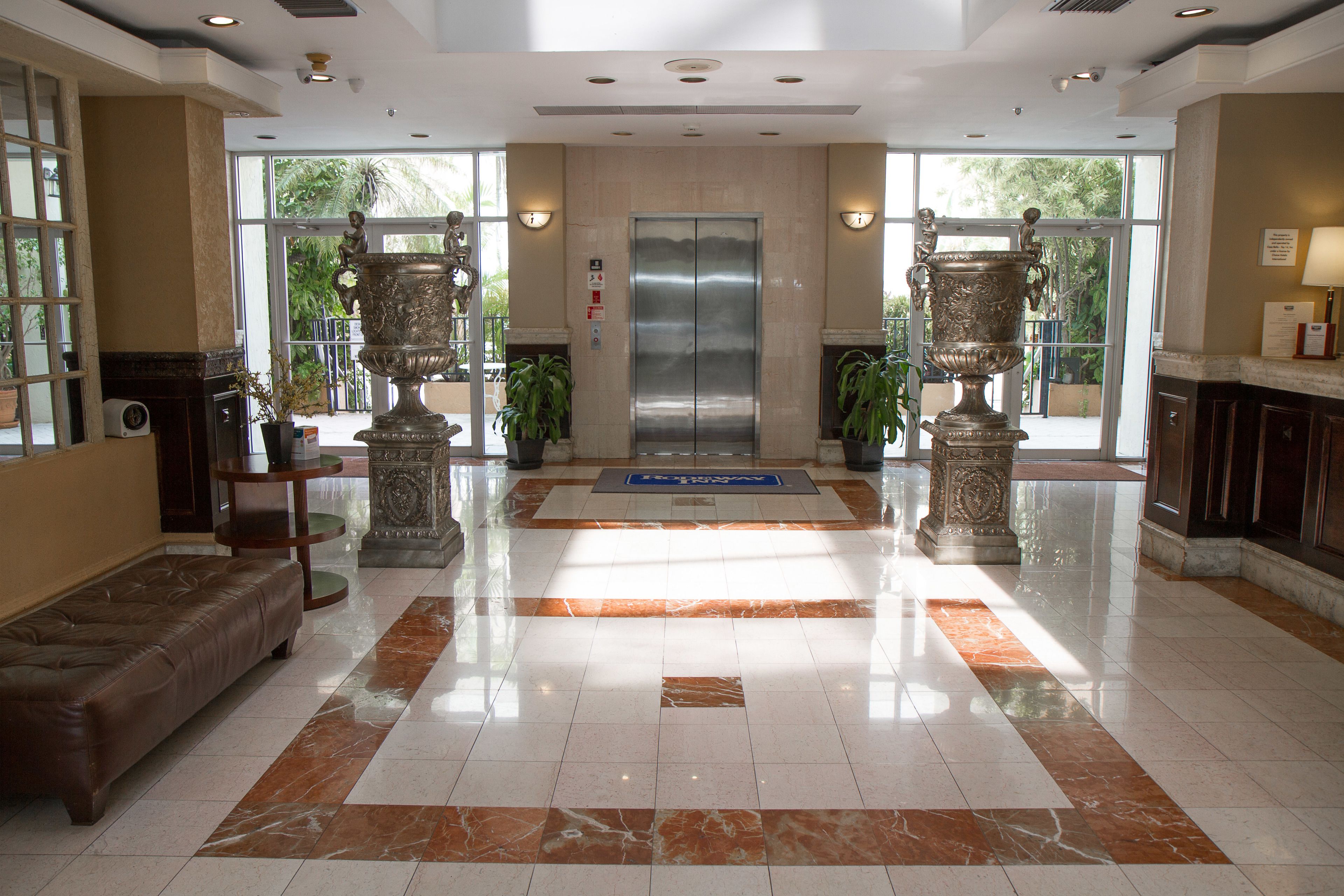 Foto - Rodeway Inn South Miami - Coral Gables