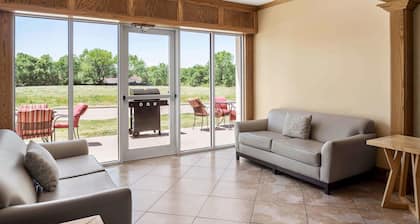 Hawthorn Extended Stay by Wyndham Decatur
