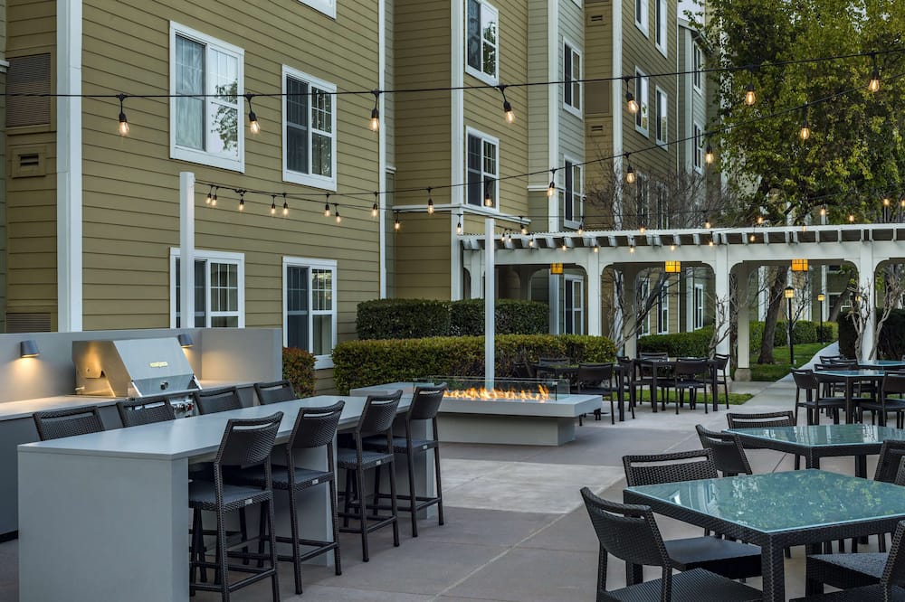 Homewood Suites by Hilton Newark-Fremont