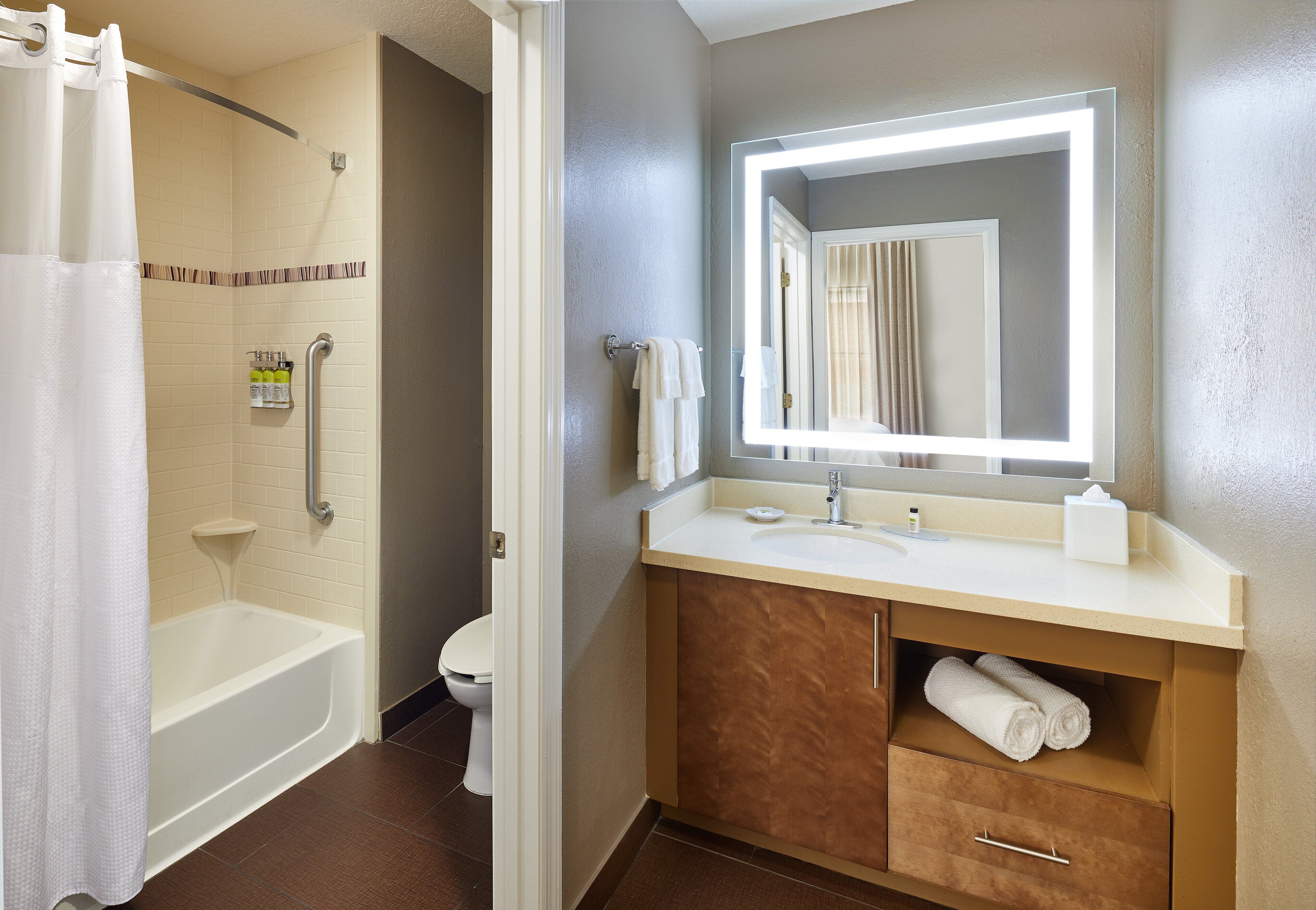 Photo - Staybridge Suites Orlando South by IHG
