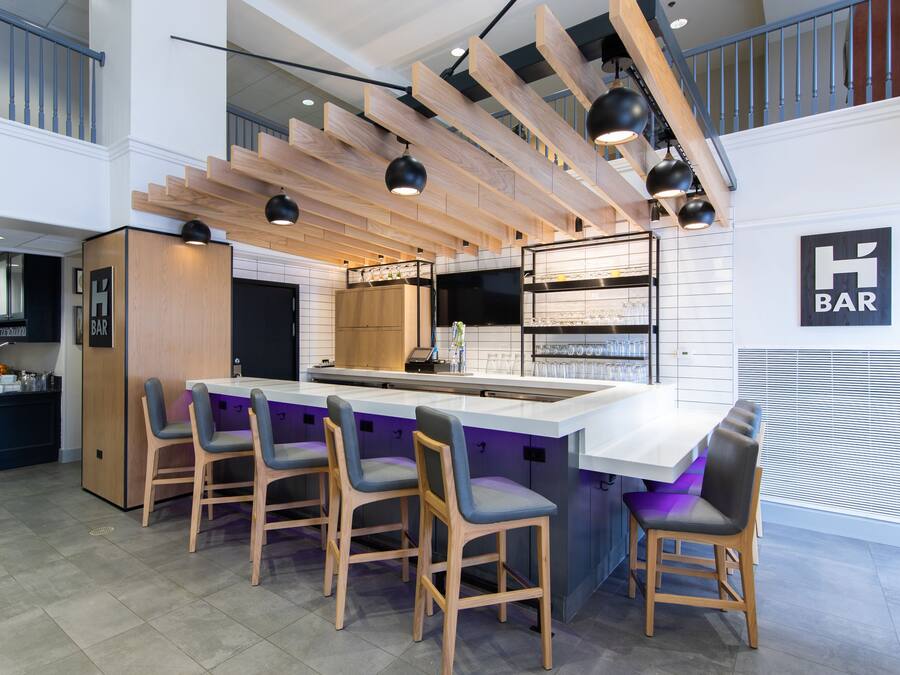 Bar (en la propiedad)