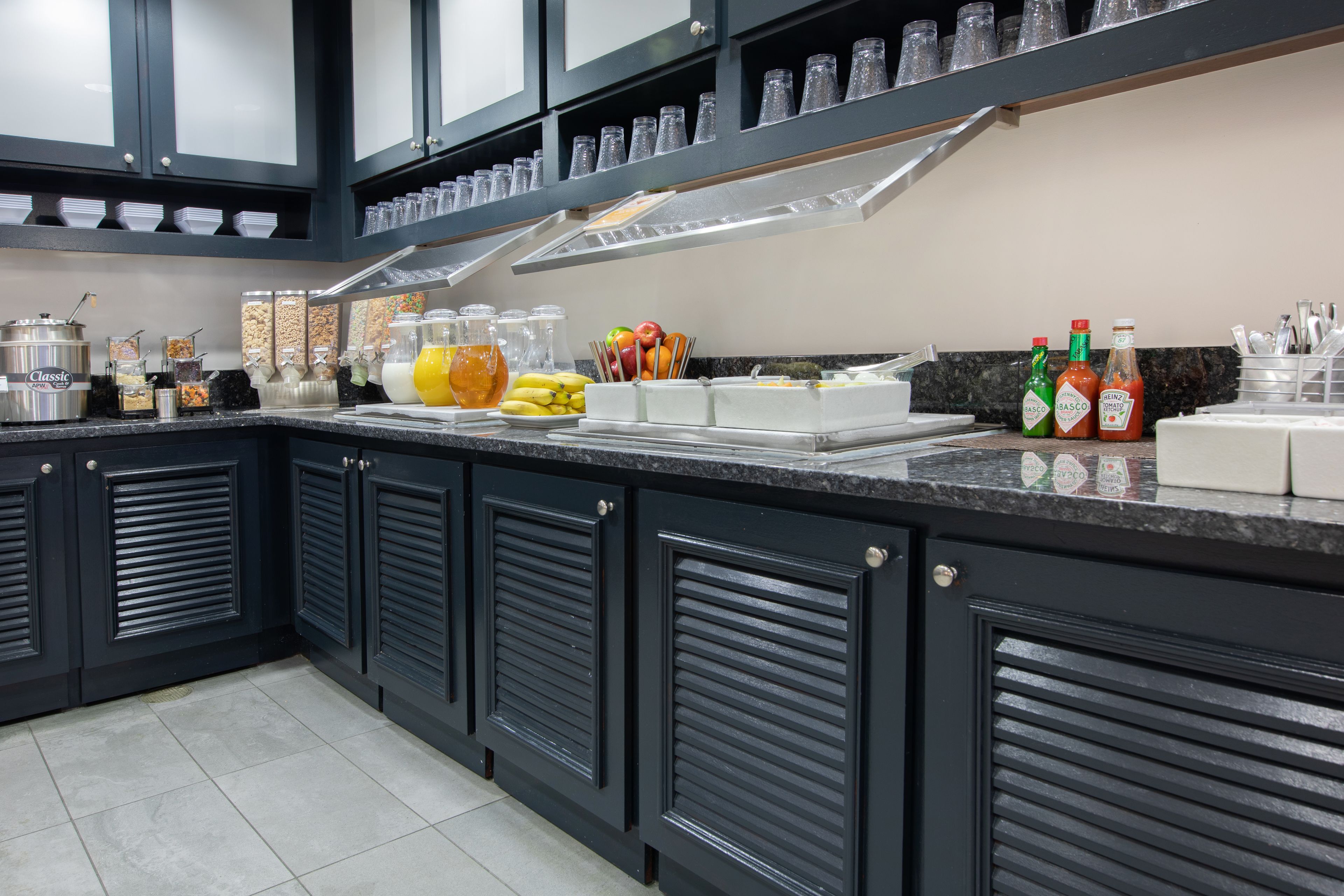 Free daily buffet breakfast