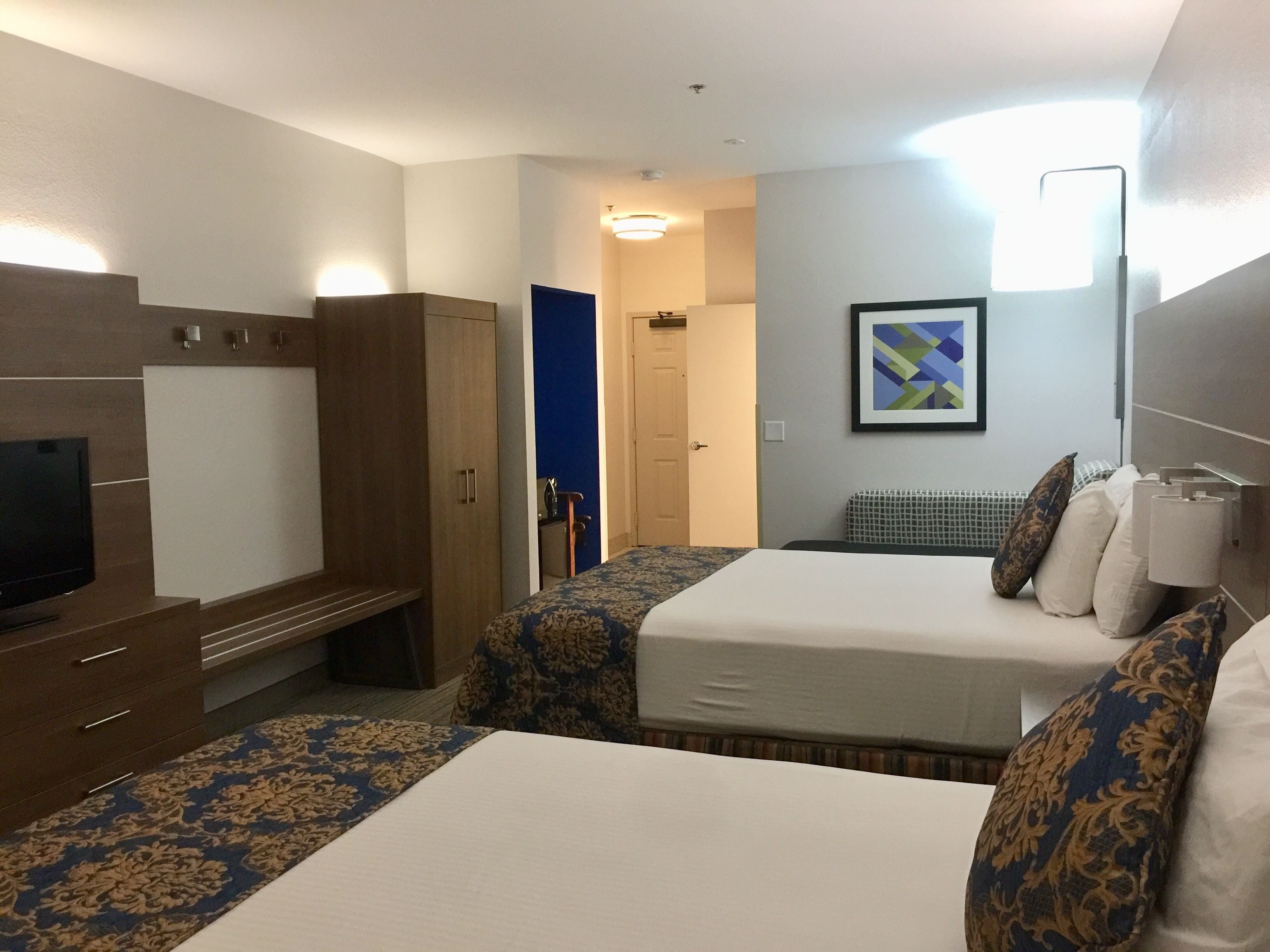 standard room, 2 queen beds | 1 bedroom, egyptian cotton sheets, pillow-top beds, in-room safe