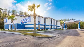 EntrĂ©e de lâhĂ©bergement