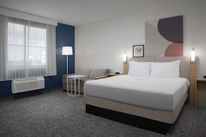 Zimmer, 1 King-Bett und Schlafsofa | Wohnbereich