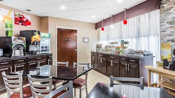 Café da manhã com buffet grátis