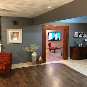 Chambre Standard, 1 très grand lit, non-fumeurs | Décoration personnalisée, ameublement personnalisé, bureau