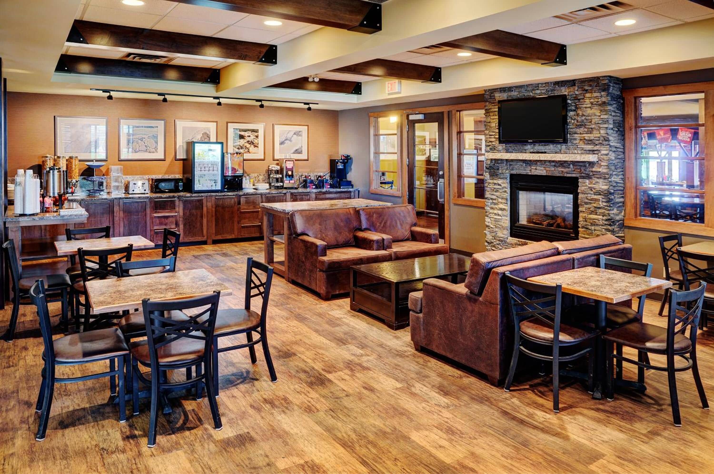 Se sirven comidas y cenas 