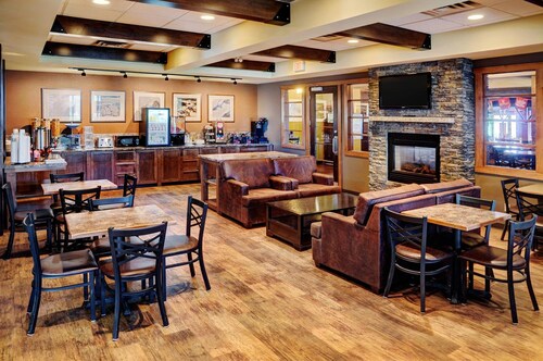 Lakeview Inns & Suites Fort Saskatchewan