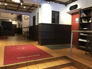 Lobby - Hotel Seurahuone (Kokkola)