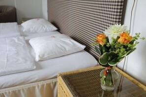 Standard Twin Room | 1 bedroom, iron/ironing board, free WiFi, bed sheets