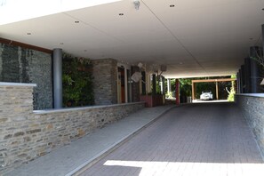 Entrada de la propiedad