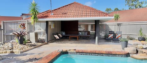 Outdoor pool, sun loungers