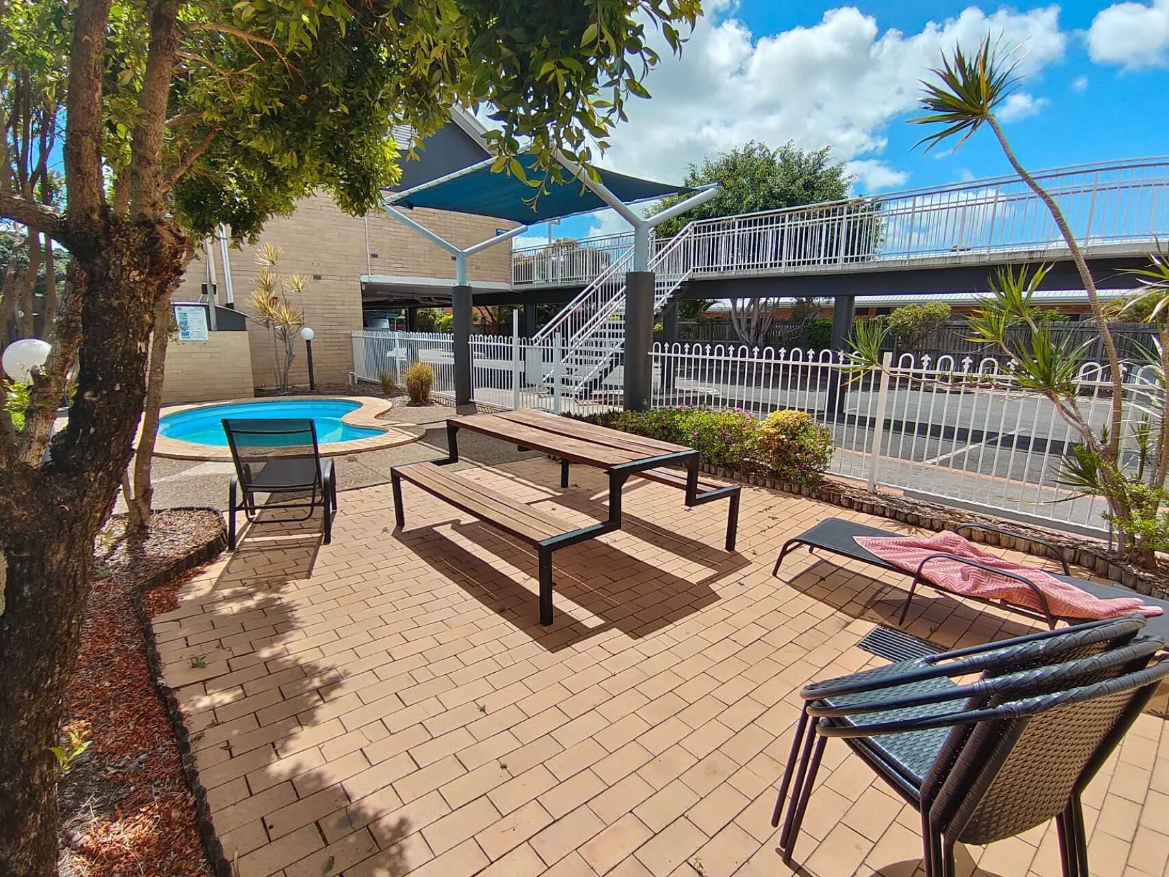 Outdoor pool, pool loungers