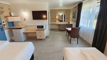 1 bedroom, memory foam beds, in-room safe, desk