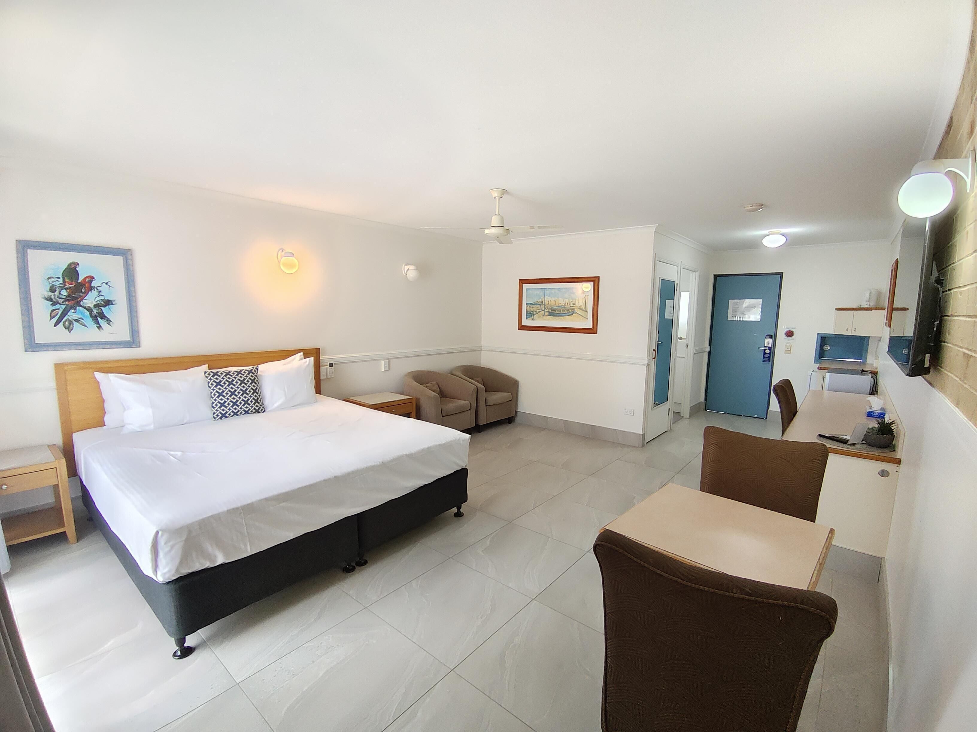 Chambre Exécutive, 1 très grand lit, non-fumeur, balcon (Larger Room)