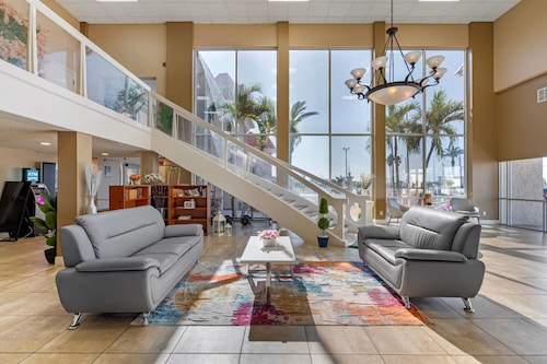 Quality Inn & Suites Conference Center