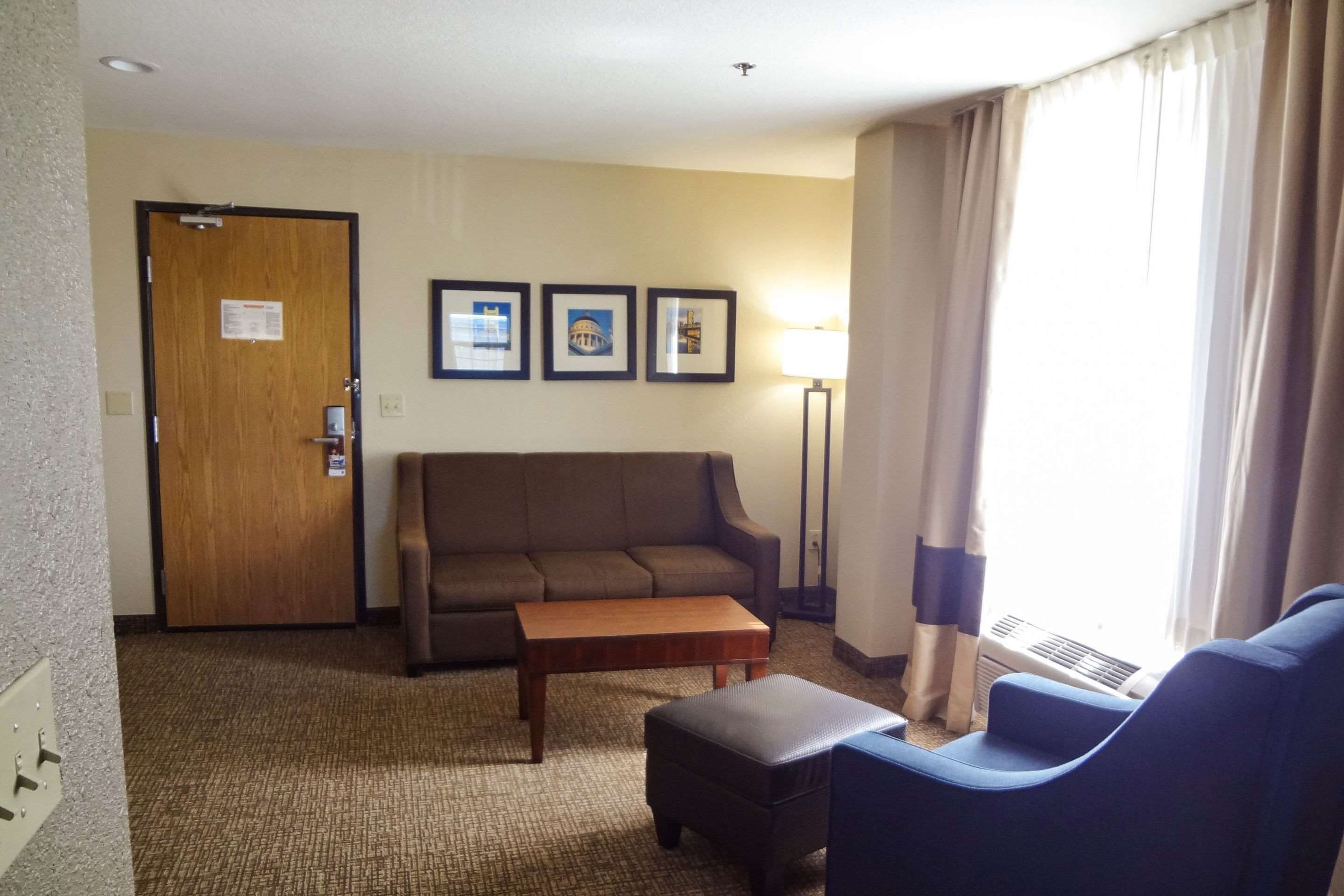 Foto - Comfort Suites Downtown Sacramento