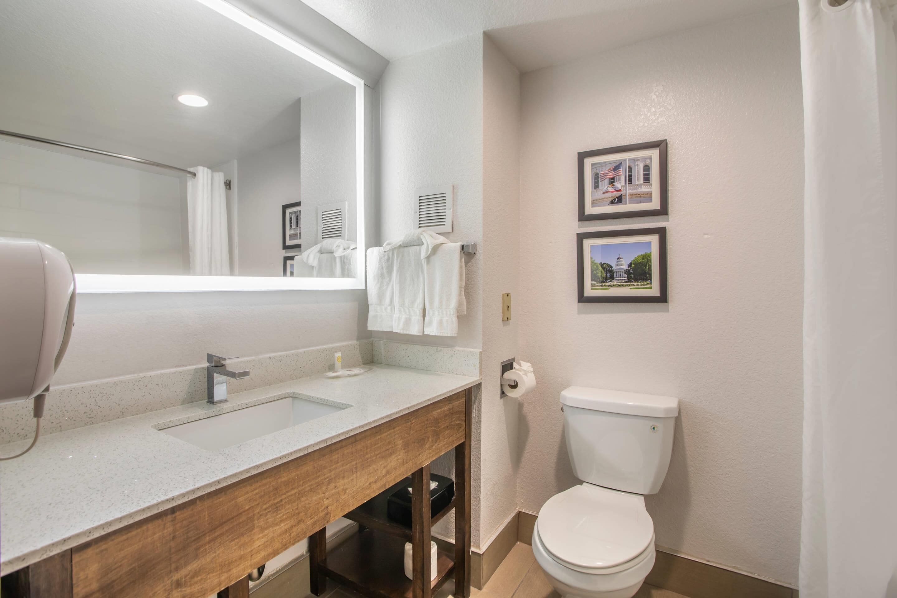 Foto - Comfort Suites Downtown Sacramento