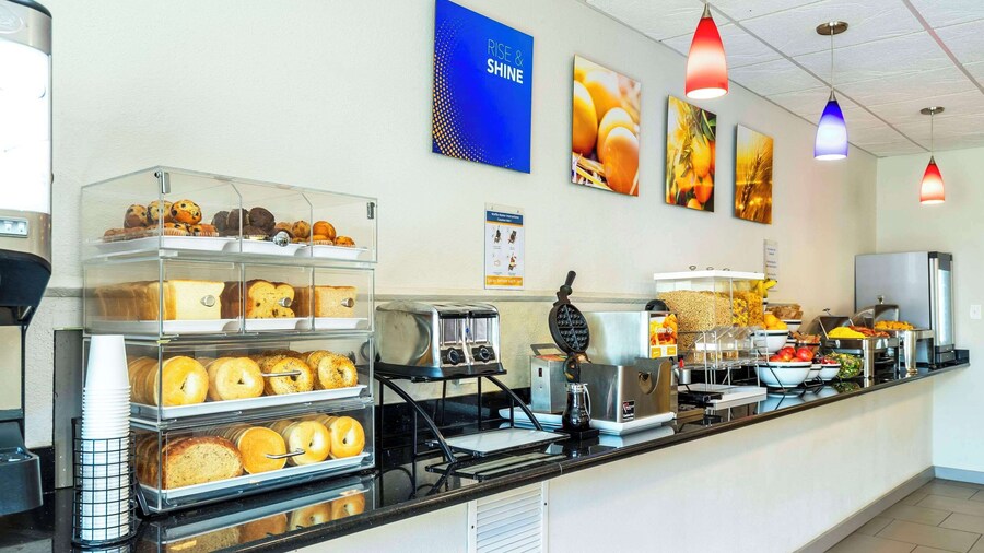 Comfort Inn And Suites