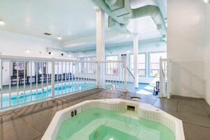 Una piscina techada