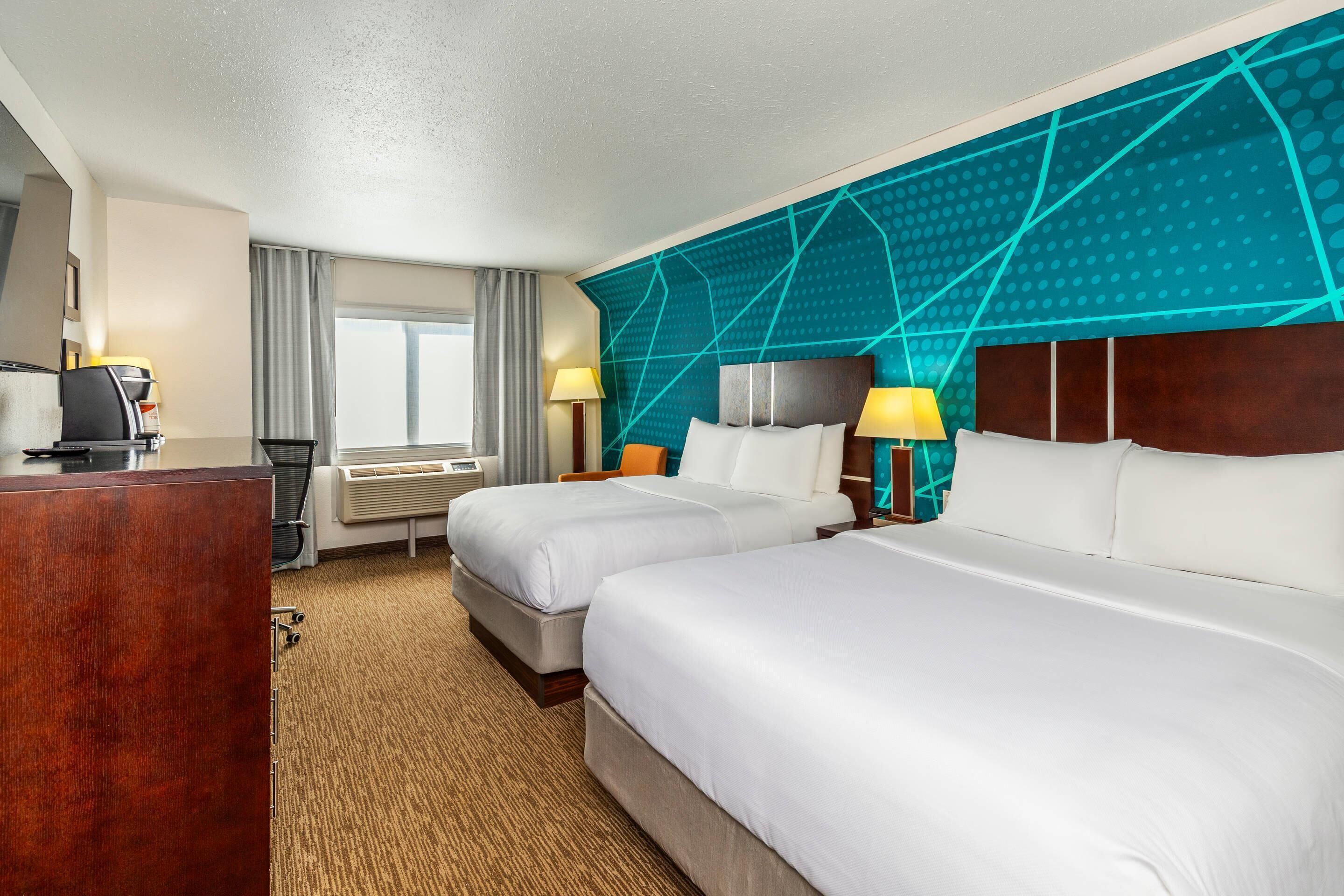 Standard Double Room, Non Smoking | Desk, iron/ironing board, rollaway beds, free WiFi