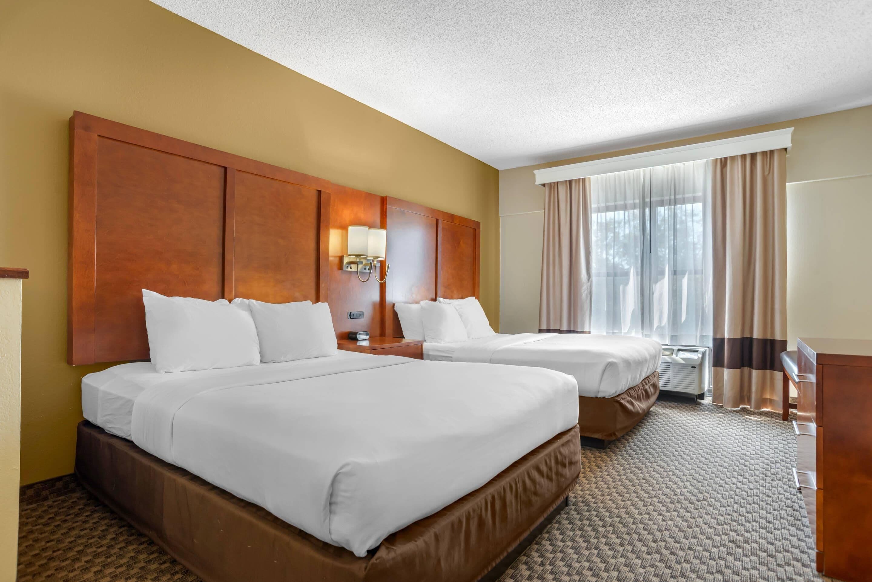 스위트, 금연 | 오리/거위털 이불, 객실 내 금고, 책상, 암막 커튼