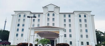 I-Drive Hotel at Universal