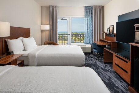 Fairfield Inn Suites by Marriott Destin - Image 4