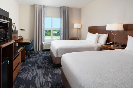 Fairfield Inn Suites by Marriott Destin - Image 18