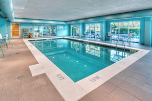 Piscine couverte, piscine extérieure