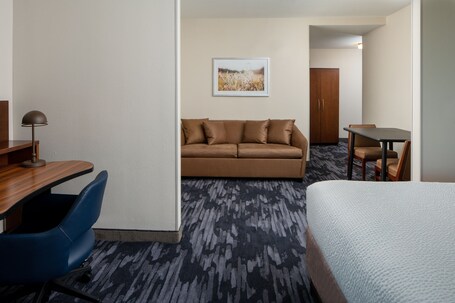 Fairfield Inn Suites by Marriott Destin - Image 19