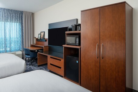Fairfield Inn Suites by Marriott Destin - Image 20
