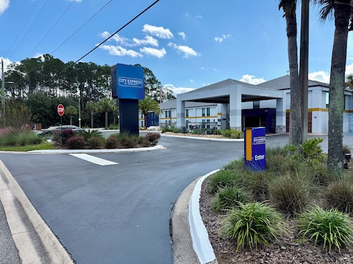 City Express by Marriott Yulee