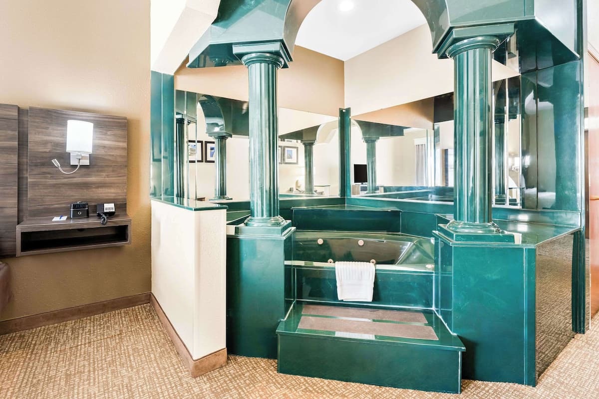 premium bedding, desk, iron/ironing board, free cots/infant beds