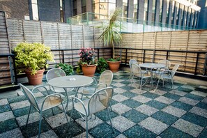Terrace/patio - Dublin Central Inn (Dublin)
